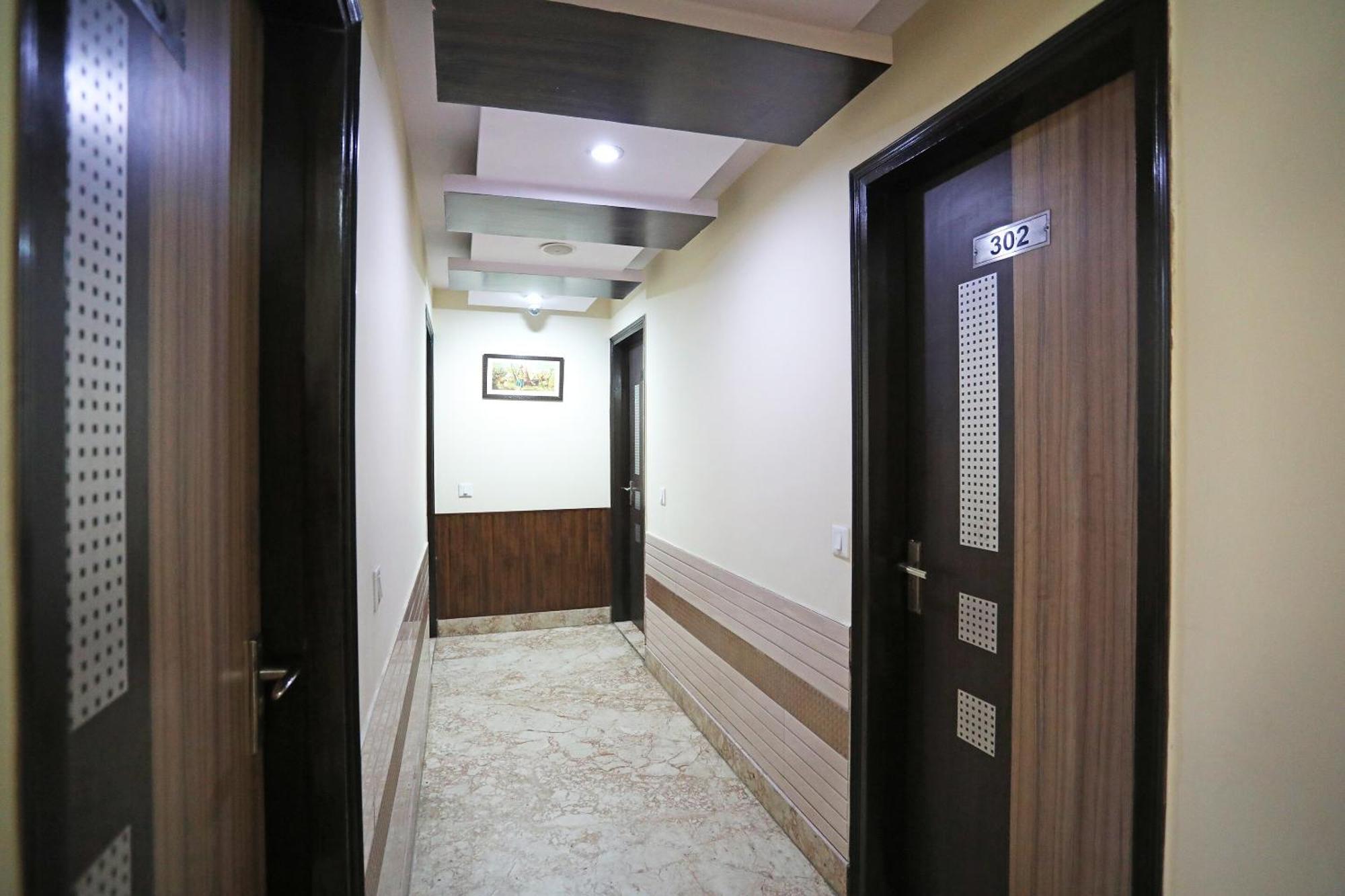 OYO Preferred 4212 Hotel Vedas Heritage Delhi  Eksteriør billede