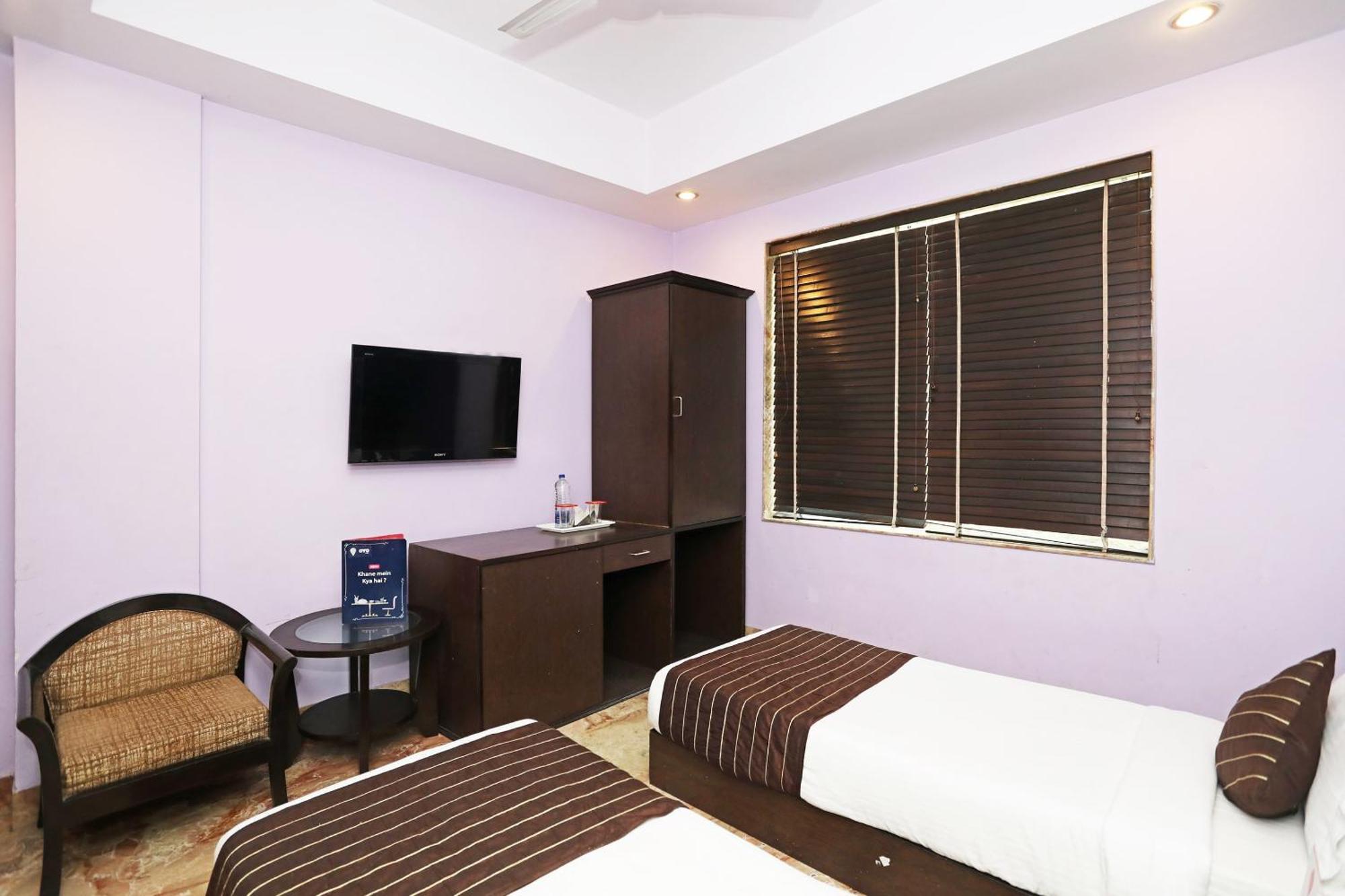 OYO Preferred 4212 Hotel Vedas Heritage Delhi  Eksteriør billede